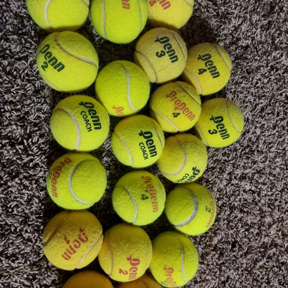 20 pcs used tennis balls